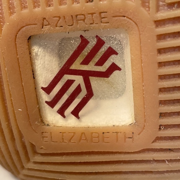 Kyrie 3 size 12 Obsidian/Metallic Gold Summit White - Picture 11 of 12